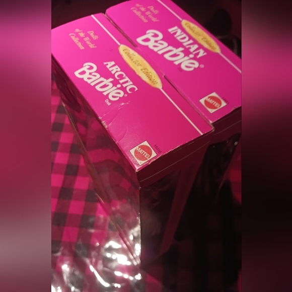 Dolls of the World - Picture 5 of 7